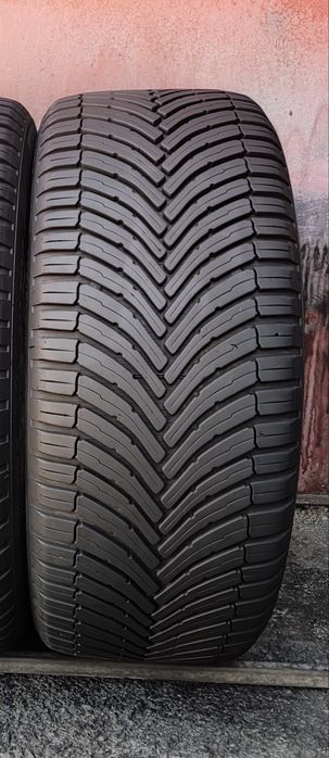 1 брой всесезонна гума  225/50/17 Bridgestone Turanza All Season 6
dot23