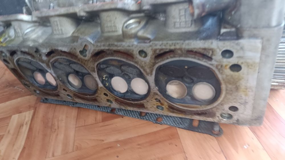 Головка на Опель