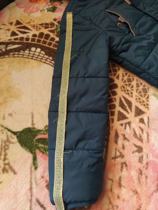 Зимно яке в маслено зелен цвят