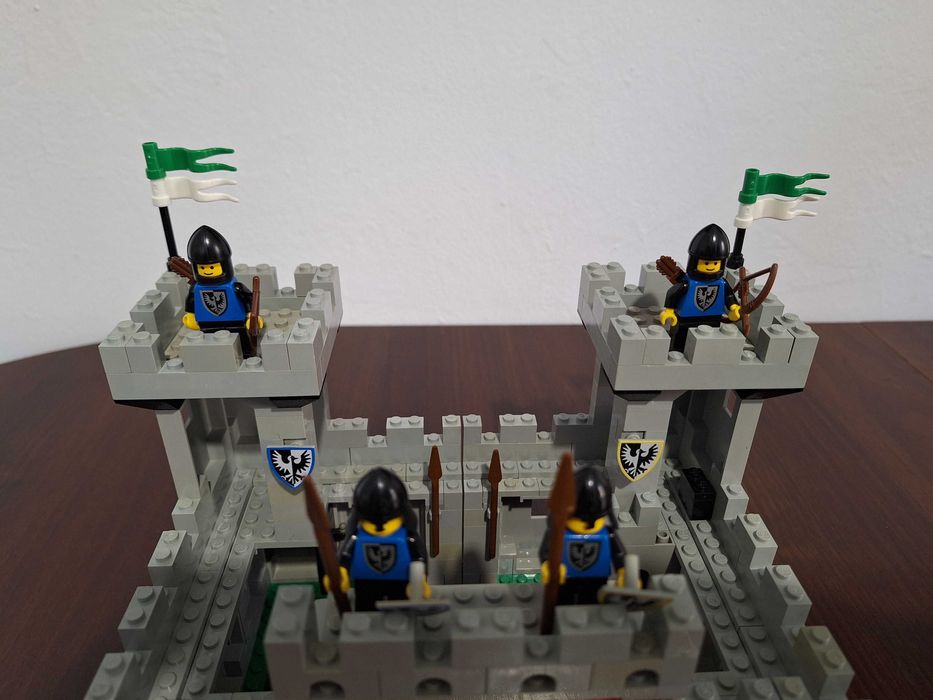 Lego 6073: Knight's Castle