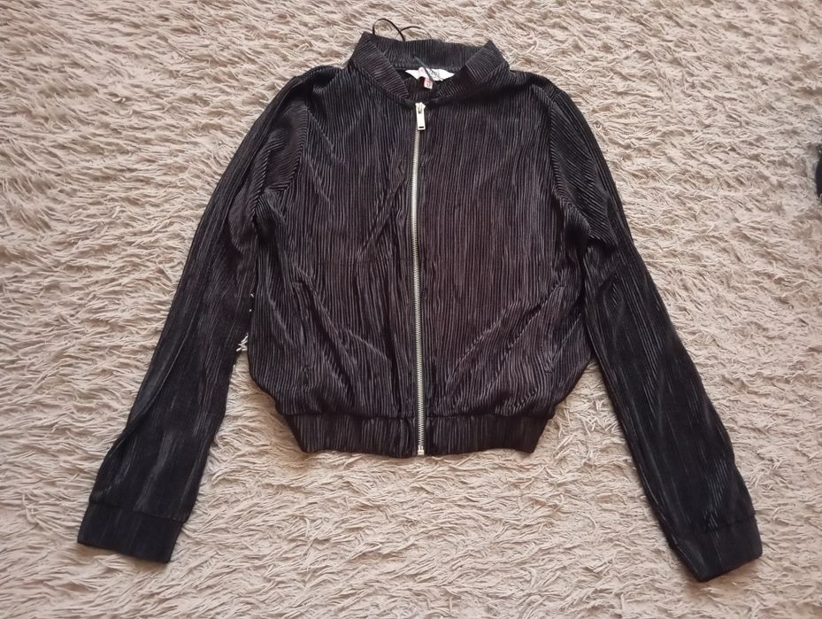 Лёгкая куртка джемпер