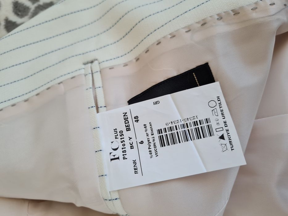 Продам костюм в отличном состоянии