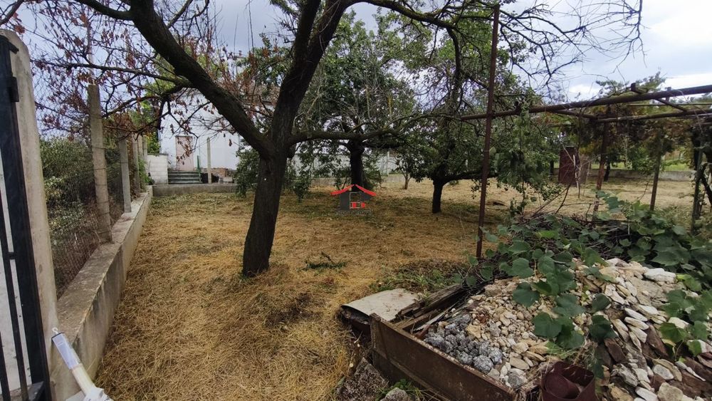 Къща в Варна, област-с.Яребична площ 80 цена 125000