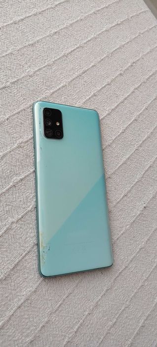 Продавам Samsung Galaxy