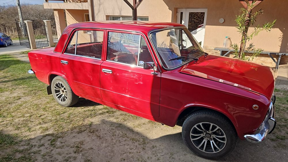 Lada 1200 restaurat