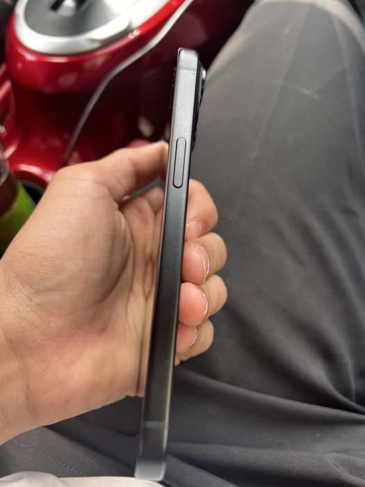 Iphone 15 black, ideal
