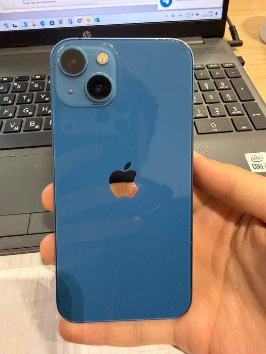 Айфон 13 в хорошем состоянии