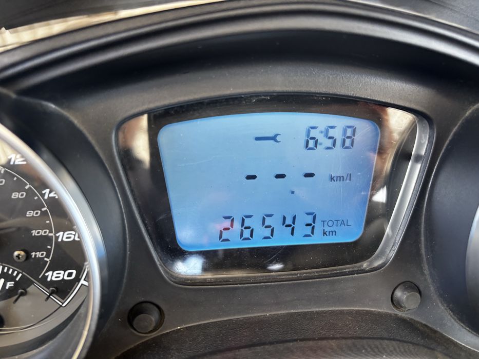 Piaggio MP3 LT  300