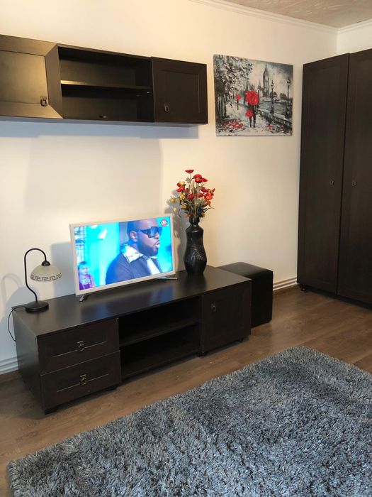 Proprietar vand garaoniera 27,3 mp utili in Centrul Civic
