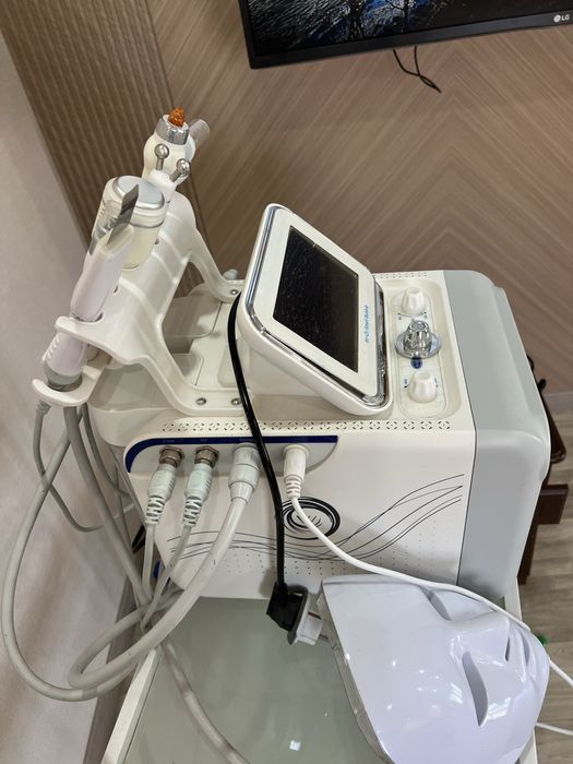 Продам косметалогический  аппарат.