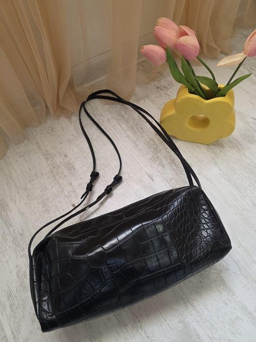 Кожена Чанта Zara