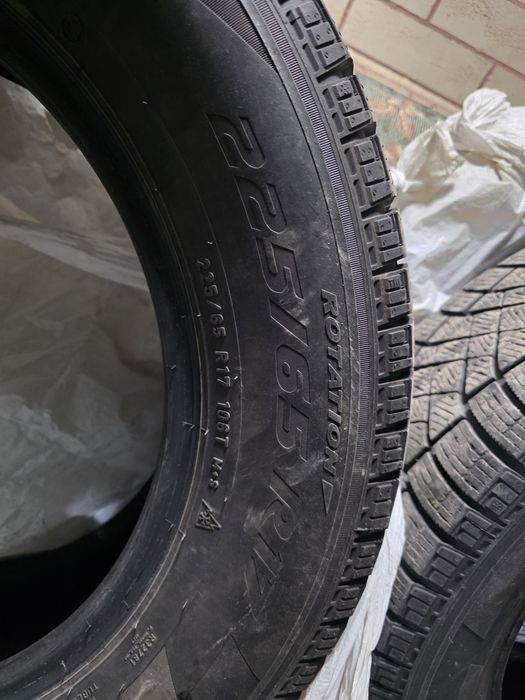 Шина Pirelli ice zero 225x65x17i