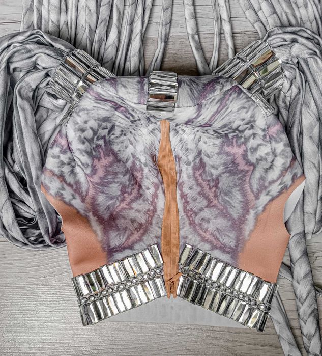 Парик карнавальный