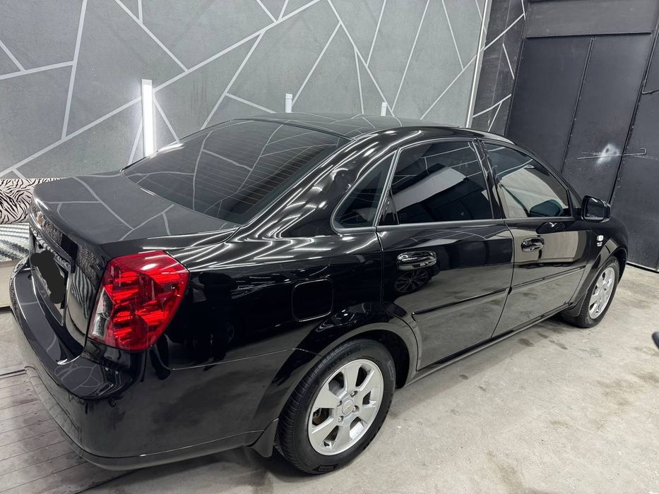 Lacetti gentra 2022 йил. пробек 67000. Краска тоза