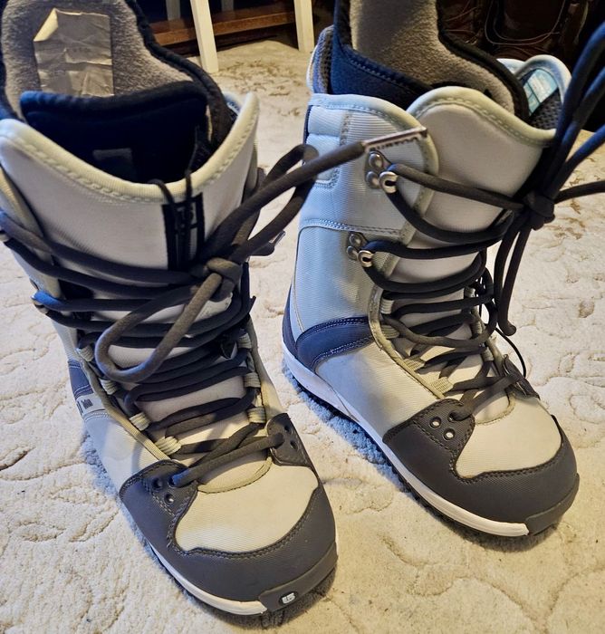 Burton Freestyle boots snowboard marimea EUR 38/ Mondo 24