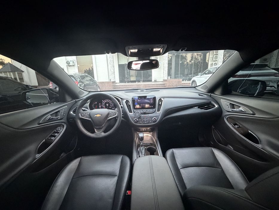 Malibu 2 Premier Qora 2022 Yil Toza
