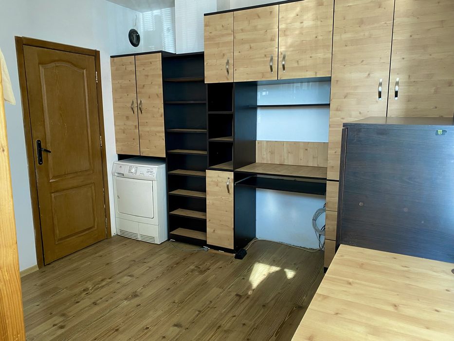 Дава се под наем Тристаен апартамент в Варна, Бриз - 68 кв.м за 484.5 € - Снимка #3