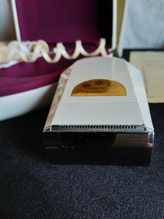 Руски електрически масажор и машинка за бръснене от 1988 г.