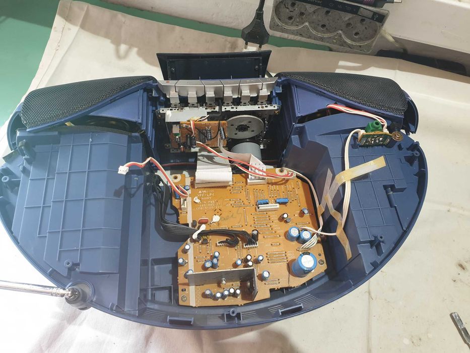 Radiocas portabil SONY