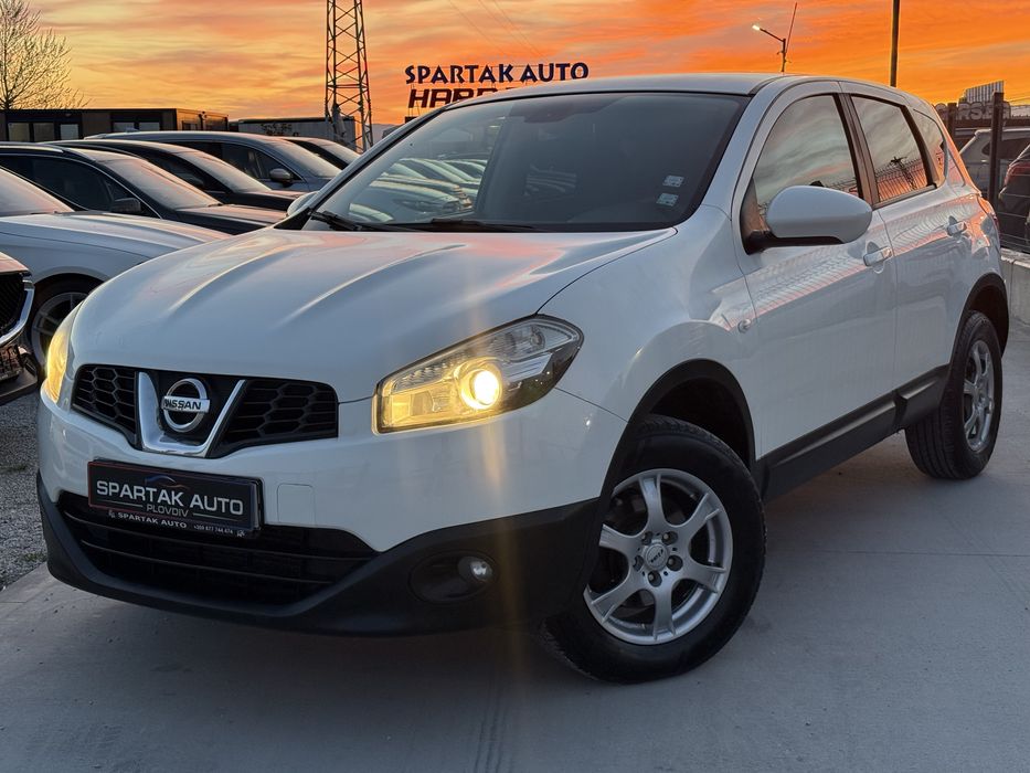 Nissan Qashqai 1.5D* 2011г* 4X4* 187.000КМ* НОВА* РЪЧКА* ТЕГЛИЧ*