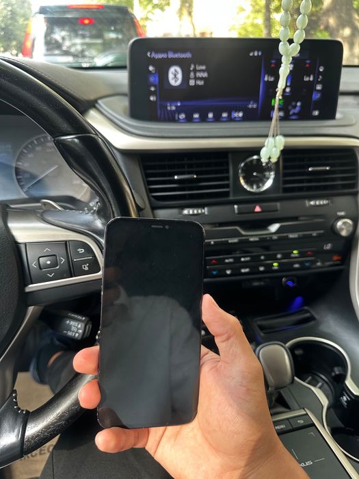 Продается iPhone 12 pro