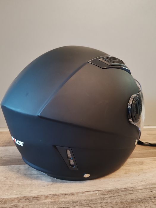 Vand casca motor si manusi