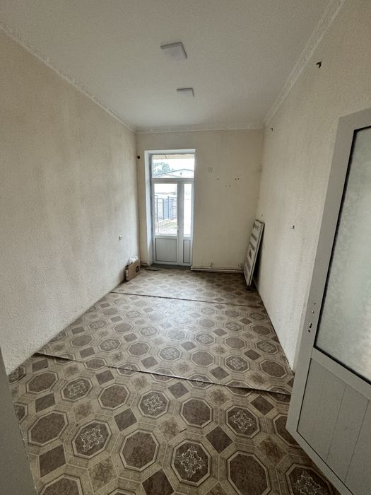 2/1/2 Нежилое 2-ком,Яшнабад БТИ,30м.кв,27.000