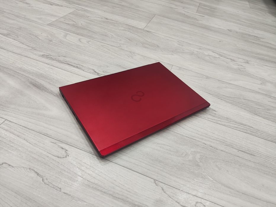 Сенсорный Fujitsu Lifebook Product Red