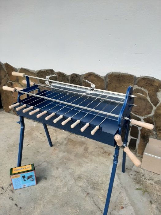 Гръцко барбекю, барбекю за шишове на дървени въглища, сувла, скара,BBQ