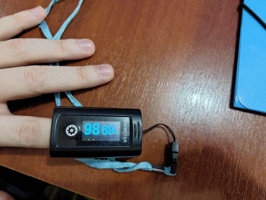 Продается пульсоксиметр