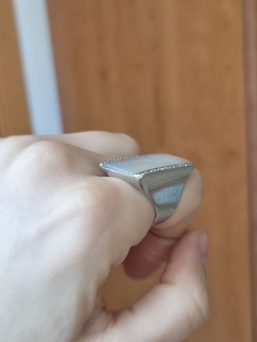 Inel din argint cu piatra sidef