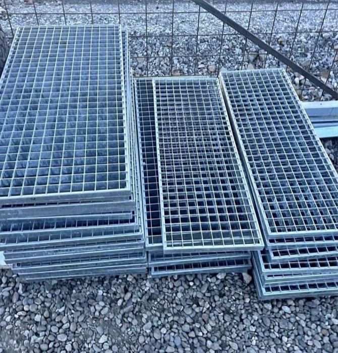 Trepte zincate 88x27