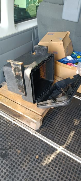 Lada scule camionetă/carosată