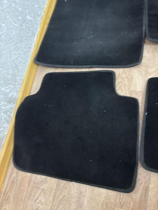 Оригинальные полики на камри 75