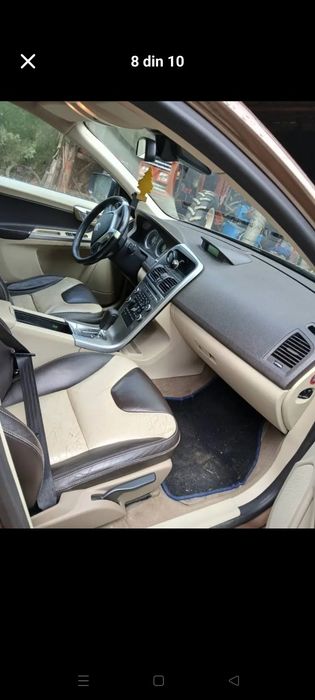 Vând Volvo XC60 4x4 permanent
