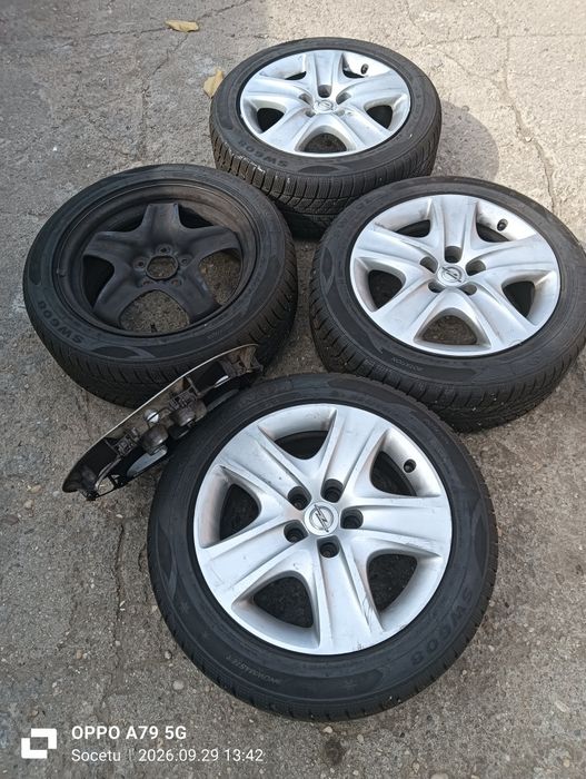 Vând cauciucuri. Opel Astra de iarna.
