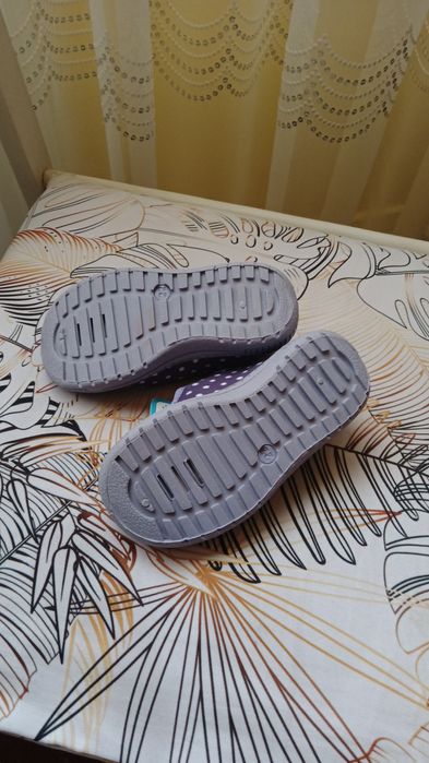 Pantofi de interior, mărimea 22