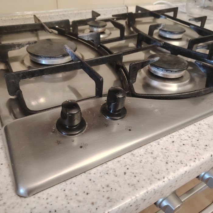 Газовая плита (панель) Ariston