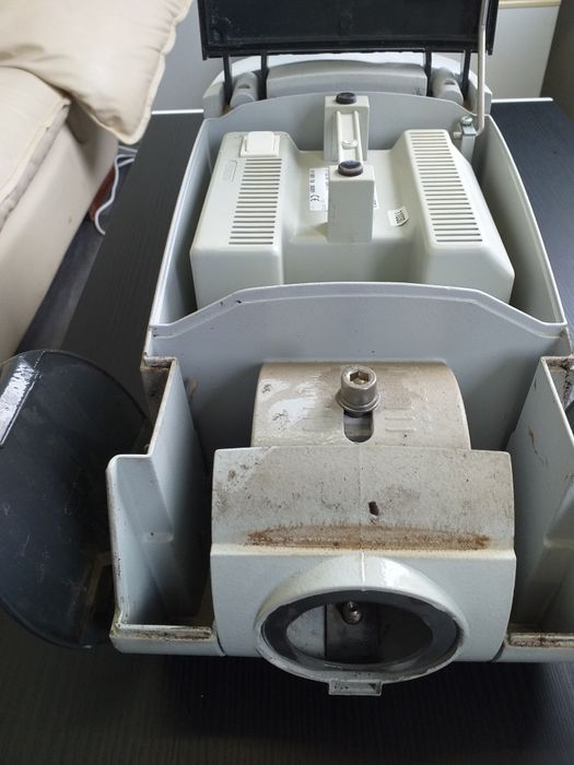 Улично осветление / улични лампи / осветителни тела / Trilux MK9711