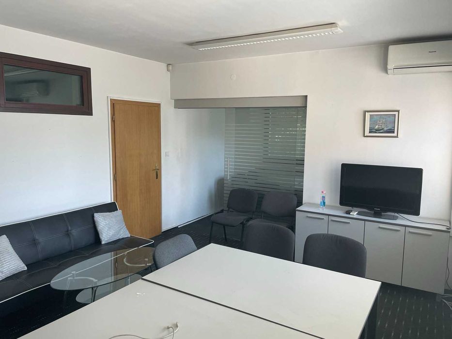 Дава се под наем Офис в София, Лозенец - 90 кв.м за 765 € - Снимка #6