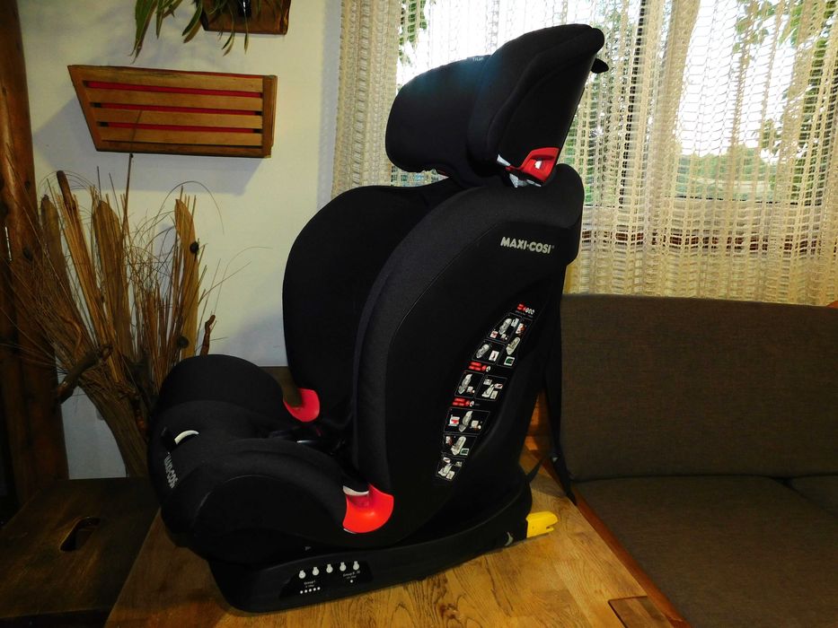 Scaun auto Maxi Cosi Titan * ISOFIX * grupa 9-36 kg