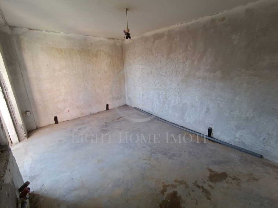 Продава се Двустаен апартамент в Пловдив, Тракия - 40 кв.м за 891 €/кв.м - Снимка #3