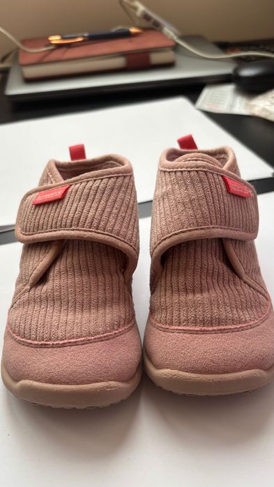 Пантофки Biomechanics(22размер)