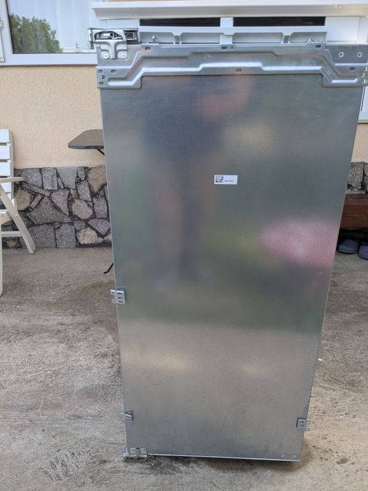 Frigider  incorporabil AEG  a fost folosit 6 luni  este că nou