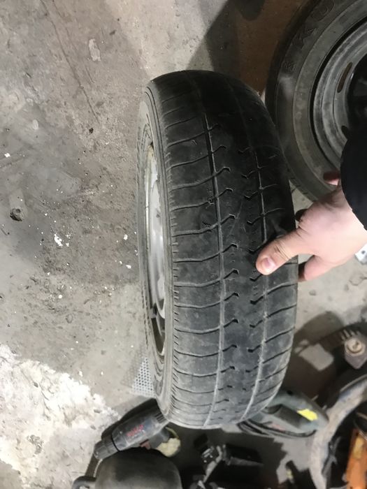 Diskalar bor  kimga keral busa aloqaga chiqinglar