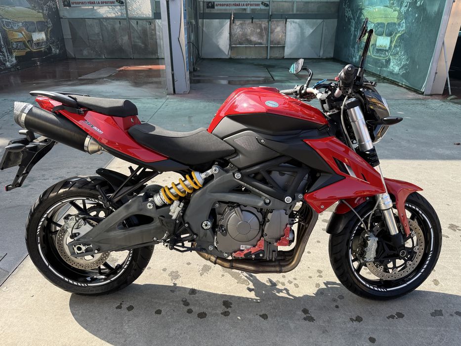 Se vinde Benelli 600R