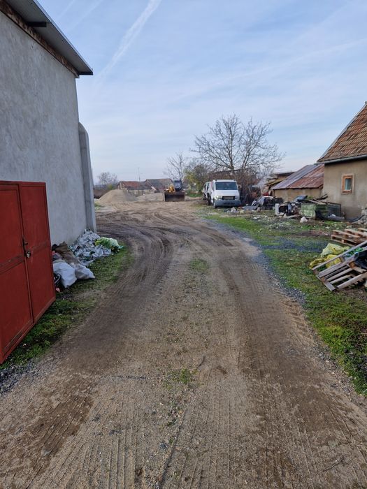 Vând Hala în Lovrin