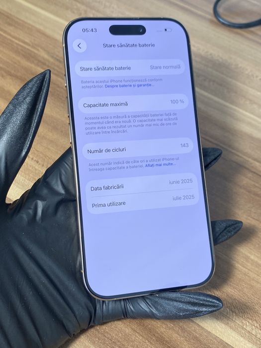 iPhone 16 Pro• 128 GB • Desert Titanium