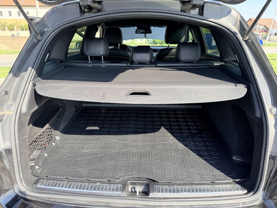 4MATIC, an fabricație 2018, motor diesel 2.1, cutie automată 9G-Tronic