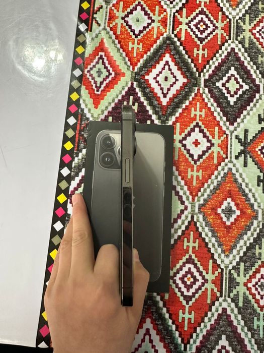 продается Iphone 13Pro